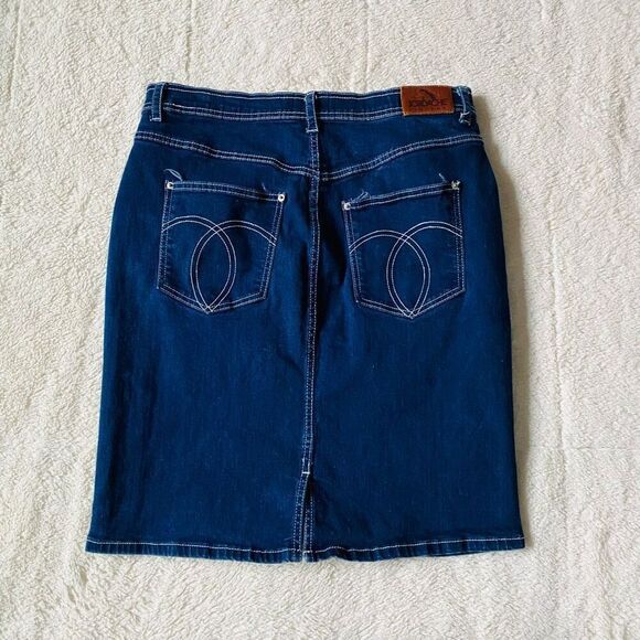 Jordache Vintage Women’s Dark Blue Wash Denim Mini Above Knee Skirt Sz 31 - Picture 1 of 4